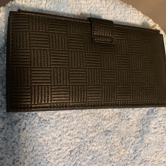 Black Textured Wallet - Picture 8 of 8